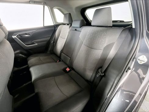 Used 2019 Toyota RAV4 XLE image 26