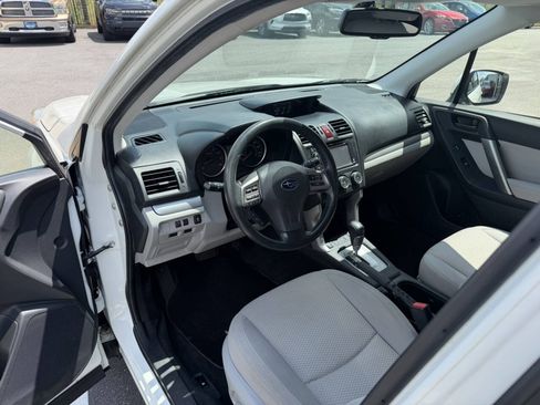 Used 2014 Subaru Forester 2.5i Premium AWD/4WD image 26