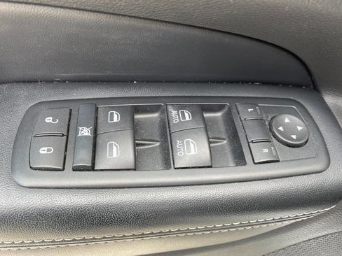 Used 2015 Jeep Grand Cherokee Limited AWD/4WD image 14