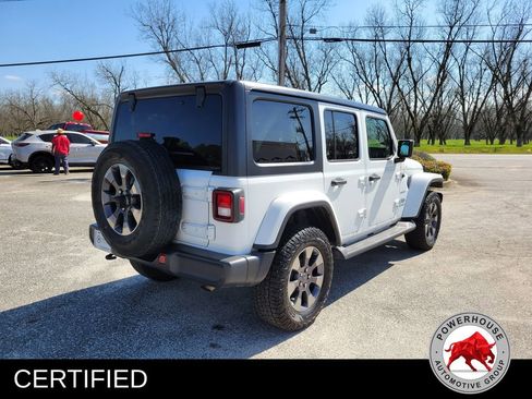 Used 2020 Jeep Wrangler Unlimited Sahara image 6
