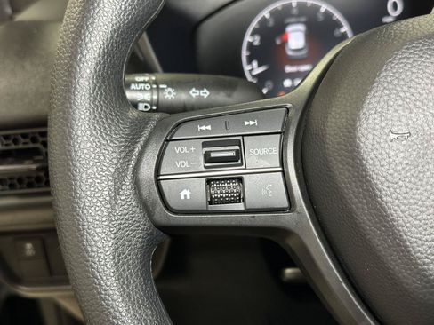 Used 2024 Honda HR-V LX image 24