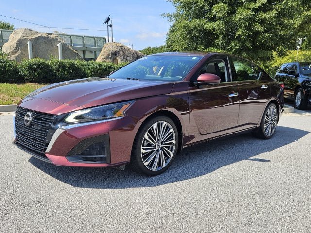 Used 2024 Nissan Altima 2.5 SL FWD image 4