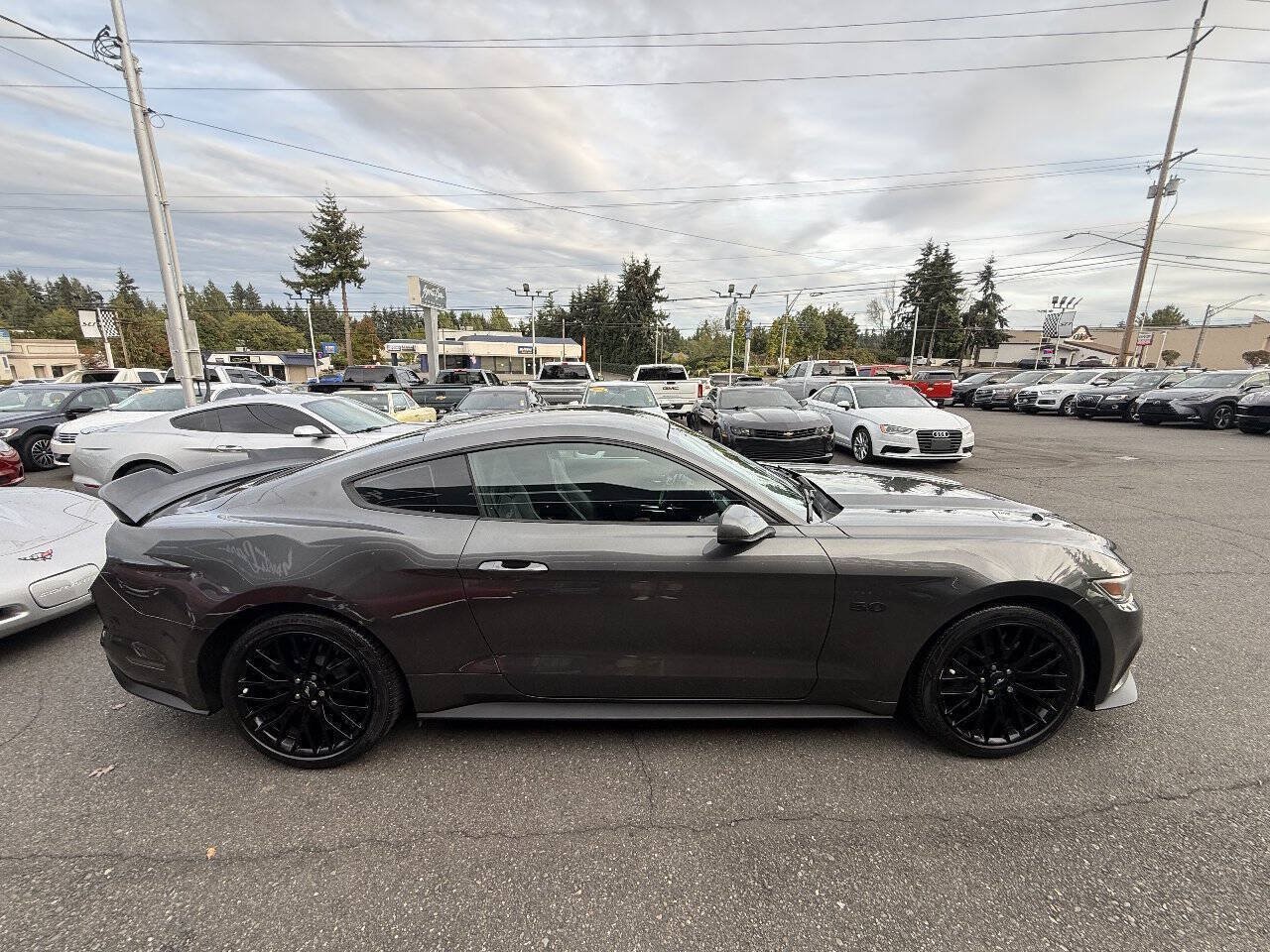 Used 2015 Ford Mustang GT Premium w/ GT Performance Package RWD image 7