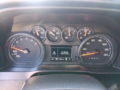 Used 2023 Chevrolet Silverado 1500 Custom Trail Boss w/ LPO, Dark Essentials Package image 19