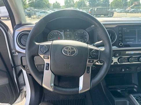 Used 2023 Toyota Tacoma SR5 w/ Technology Package AWD/4WD image 29