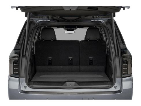 Used 2025 Chevrolet Suburban LT w/ Comfort Package AWD/4WD image 10