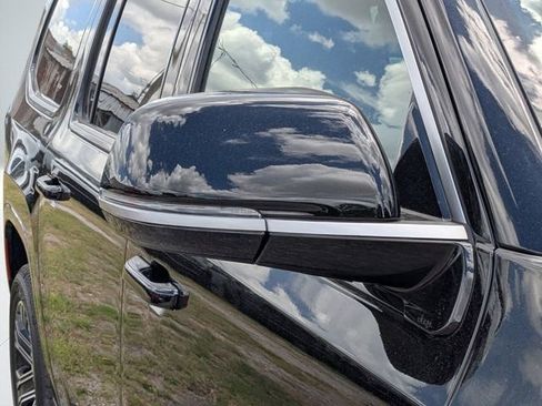 New 2026 Jeep Grand Wagoneer L 2WD image 11