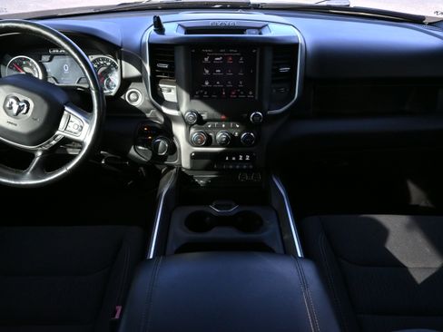Used 2019 RAM 1500 Big Horn image 11