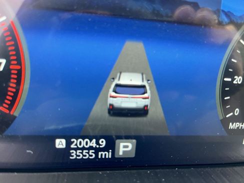 Certified 2026 Subaru Outback Premium AWD/4WD image 24