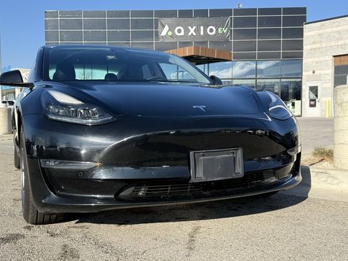 Used 2021 Tesla Model 3 Long Range image 27
