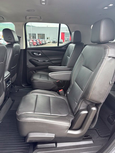 Used 2021 Chevrolet Traverse LT AWD/4WD image 11