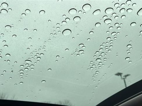 Used 2025 Hyundai Tucson Limited image 22