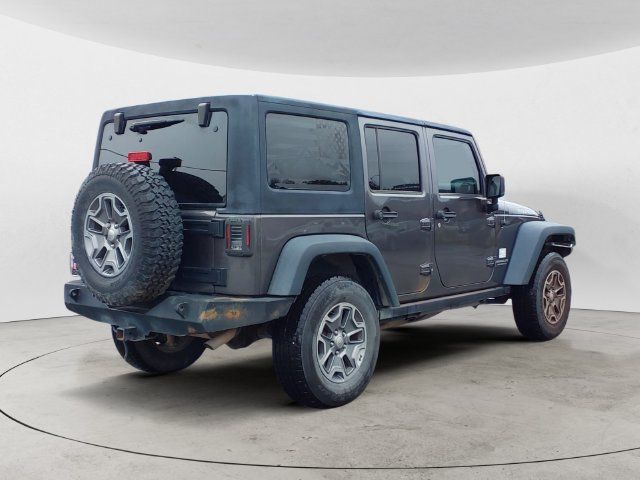 Used 2016 Jeep Wrangler Unlimited Rubicon w/ Connectivity Group AWD/4WD image 5