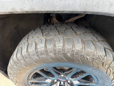 Used 2021 GMC Sierra 1500 Elevation AWD/4WD image 5