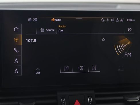 Used 2024 Audi Q5 e Premium Plus image 35