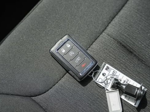Used 2025 Jeep Grand Cherokee Laredo X w/ Luxury Tech Group I AWD/4WD image 51