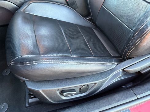 Used 2022 Ford Mustang Premium image 28