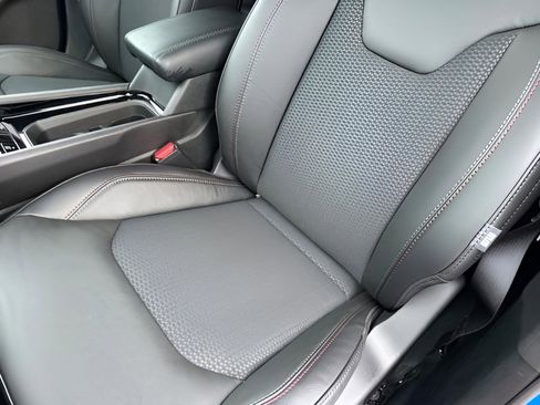 New 2026 Jeep Compass Trailhawk image 30