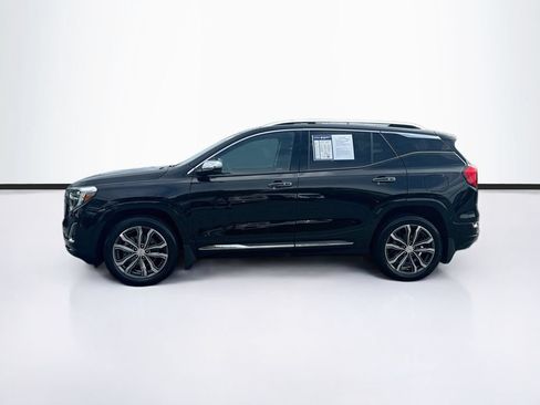 Used 2018 GMC Terrain Denali w/ Advanced Safety Package AWD/4WD image 4