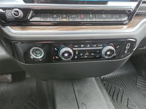 Certified 2023 Chevrolet Silverado 1500 RST image 17