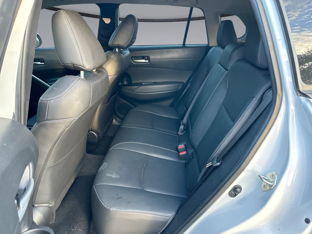 Used 2023 Toyota Corolla Cross XLE AWD/4WD image 30