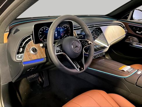 New 2027 Mercedes-Benz E 450 4MATIC Sedan image 9
