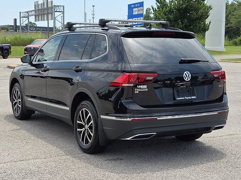 Used 2021 Volkswagen Tiguan SE AWD/4WD image 4