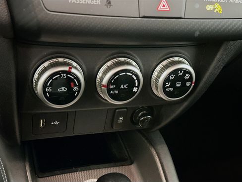 Used 2025 Mitsubishi Outlander Sport ES image 23