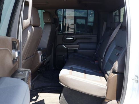 Used 2021 GMC Sierra 2500 Denali w/ Denali Ultimate Package AWD/4WD image 10