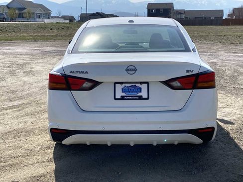 Used 2023 Nissan Altima 2.5 SV FWD image 13