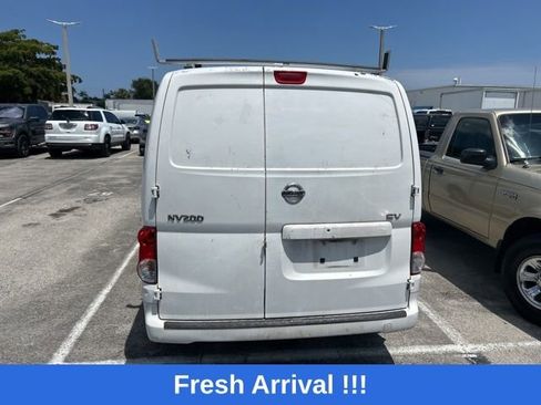Used 2020 Nissan NV200 SV FWD image 11