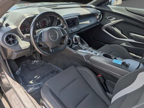 Used 2024 Chevrolet Camaro LT RWD image 18