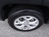 Used 2024 Jeep Compass Latitude image 4
