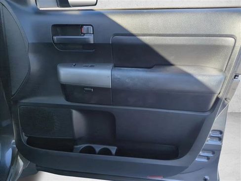 Used 2011 Toyota Tundra 2WD Double Cab image 24