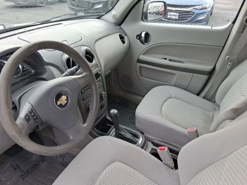 Used 2011 Chevrolet HHR LS image 14