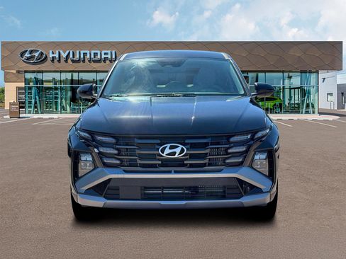 New 2026 Hyundai Tucson Blue SE w/ Tow & Go Package AWD/4WD image 12