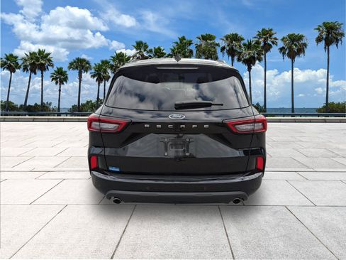 Used 2024 Ford Escape ST-Line w/ Tech Pack #1 image 7