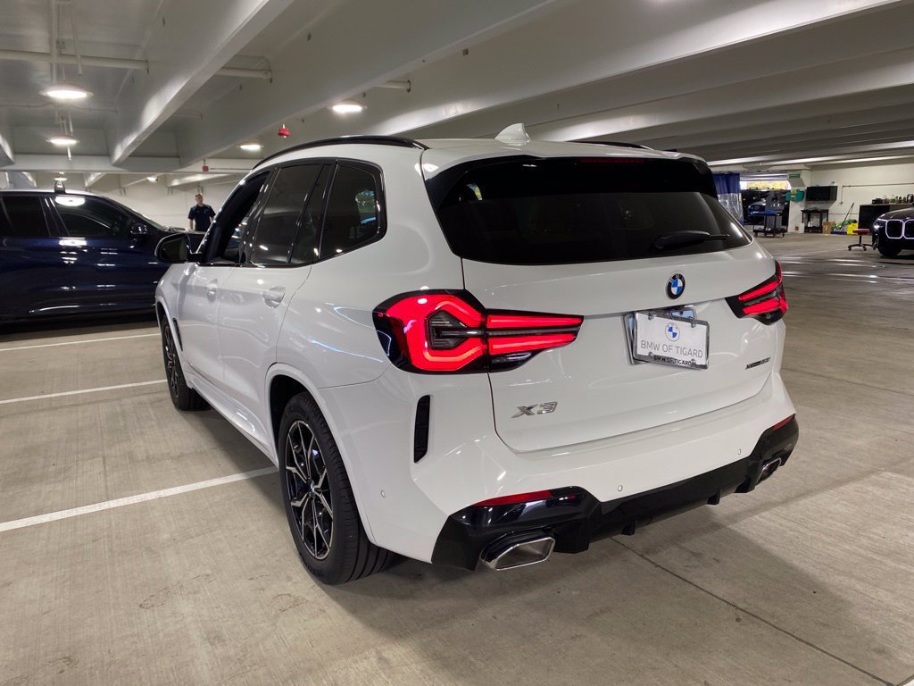 Used 2023 BMW X3 xDrive30i w/ M Sport Package AWD/4WD image 5