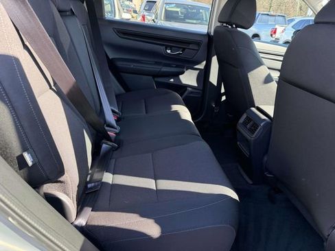 Used 2026 Honda CR-V LX image 8