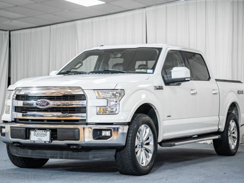 Used 2015 Ford F150 Lariat w/ Equipment Group 501A Mid image 3