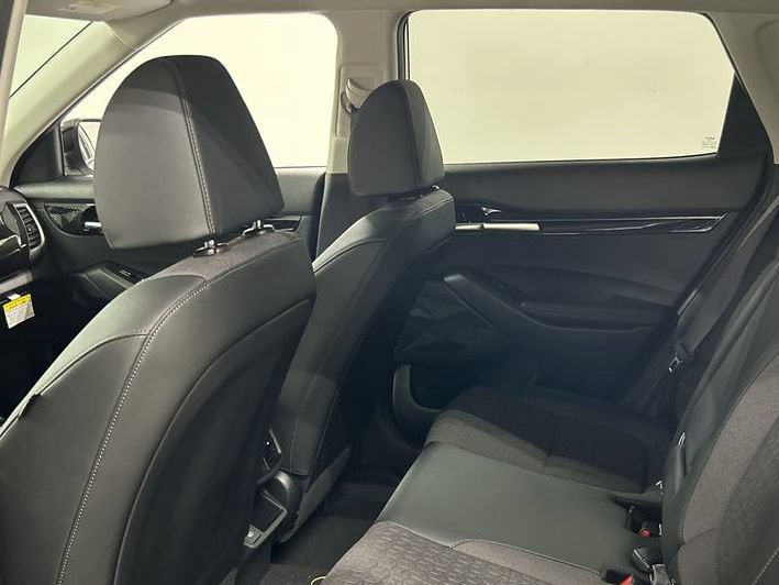 New 2026 Kia Seltos S AWD/4WD image 19