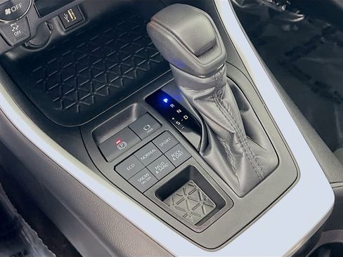 Certified 2025 Toyota RAV4 XLE image 15