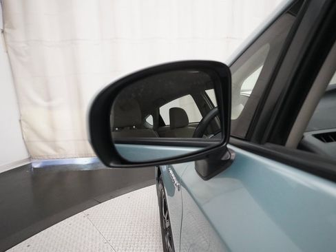 Used 2015 Toyota Prius Two image 25