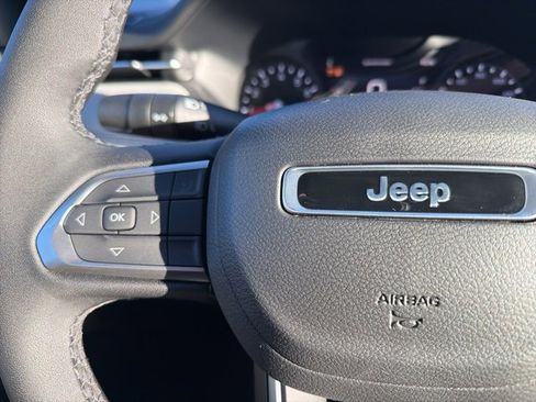 New 2026 Jeep Compass Limited image 18