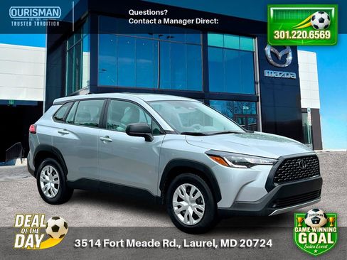 Used 2024 Toyota Corolla Cross L AWD/4WD image 1