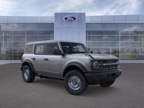 New 2025 Ford Bronco 4-Door image 7