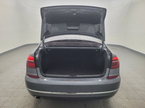 Used 2017 Volkswagen Passat 1.8T S FWD image 29