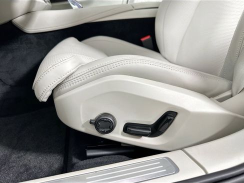 New 2025 Volvo S90 B6 Ultra w/ Lounge Package image 20