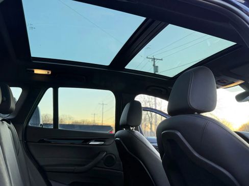 Used 2017 BMW X1 xDrive28i image 25