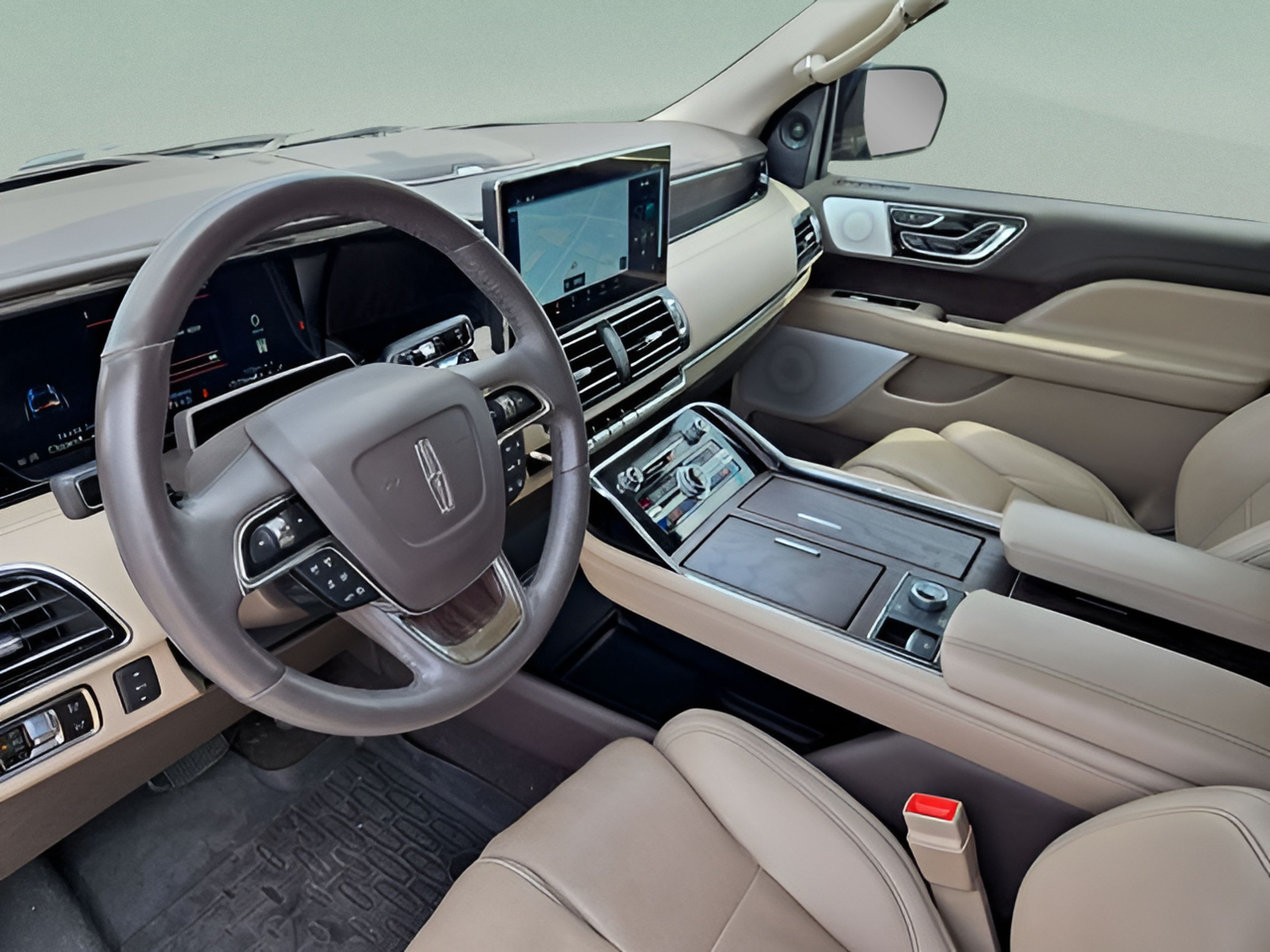 Certified 2024 Lincoln Navigator L Reserve AWD/4WD image 10